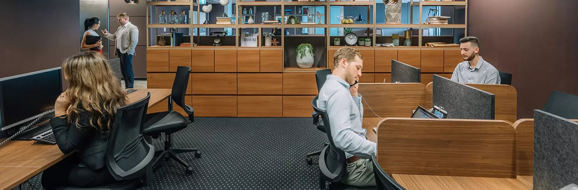 Hot desk