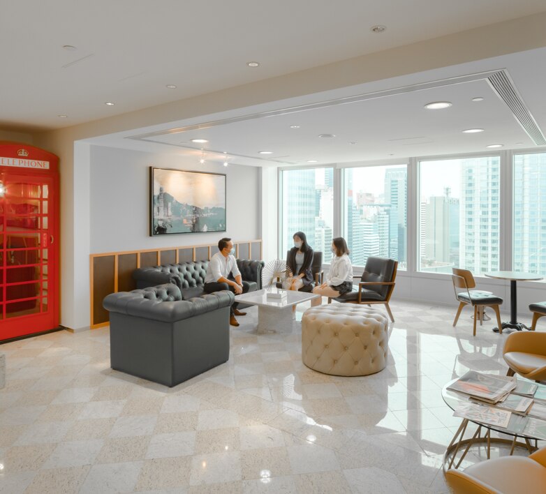 hong-kong-two-ifc-lounge-mobile.png