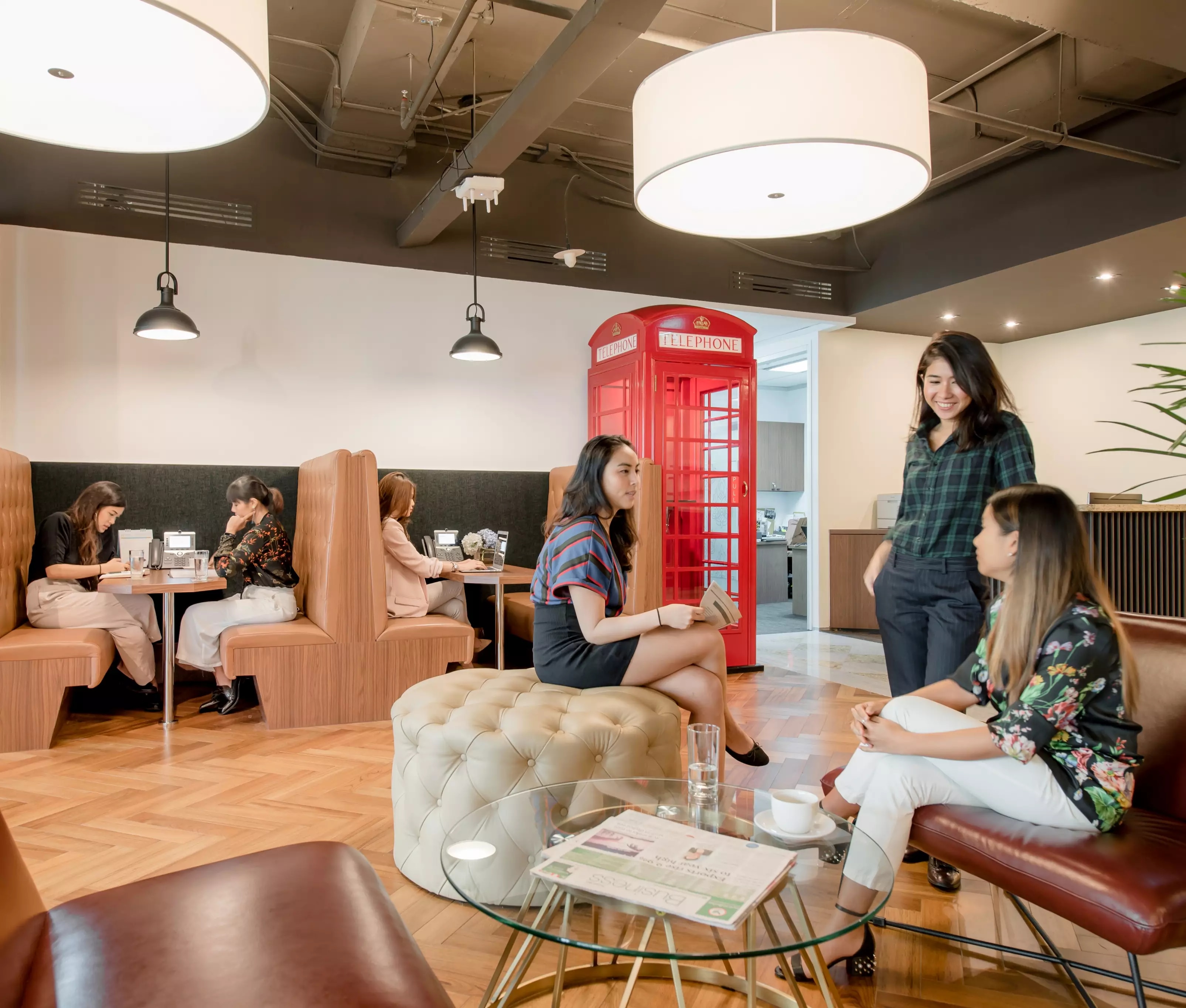 /media/33685/serviced-office-philippines-mobile-3.jpg