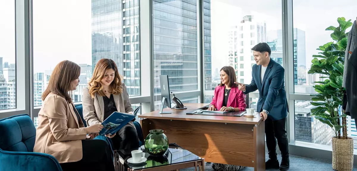 /media/36463/so_20231122-philippines-stock-exchange-private-office-2-ht.jpg