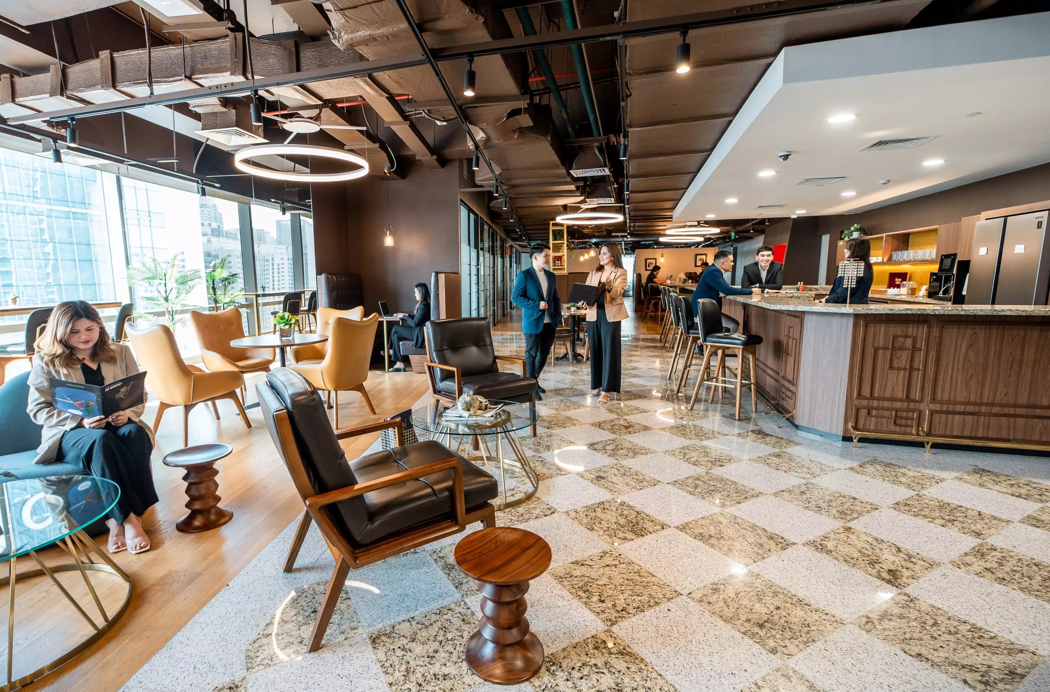 /media/36508/what-is-a-vo_20231122-philippines-stock-exchange-coworking-ht.jpg